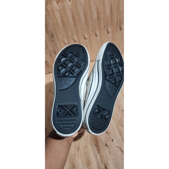 CONVERSE ALL STAR SILVER GLITTERY SHINY LEATHER SNEAKERS, LADIES SIZE 8 - Picture 5 of 9